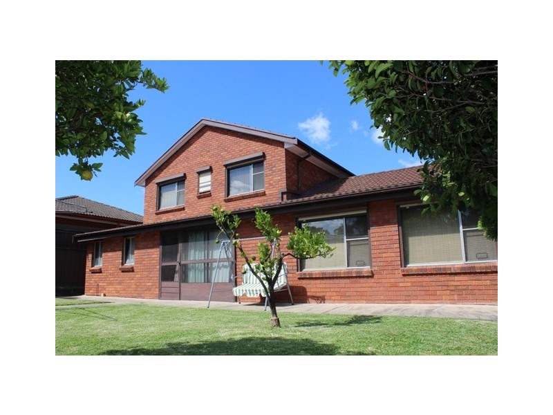 72 Townsend Street, Condell Park NSW 2200