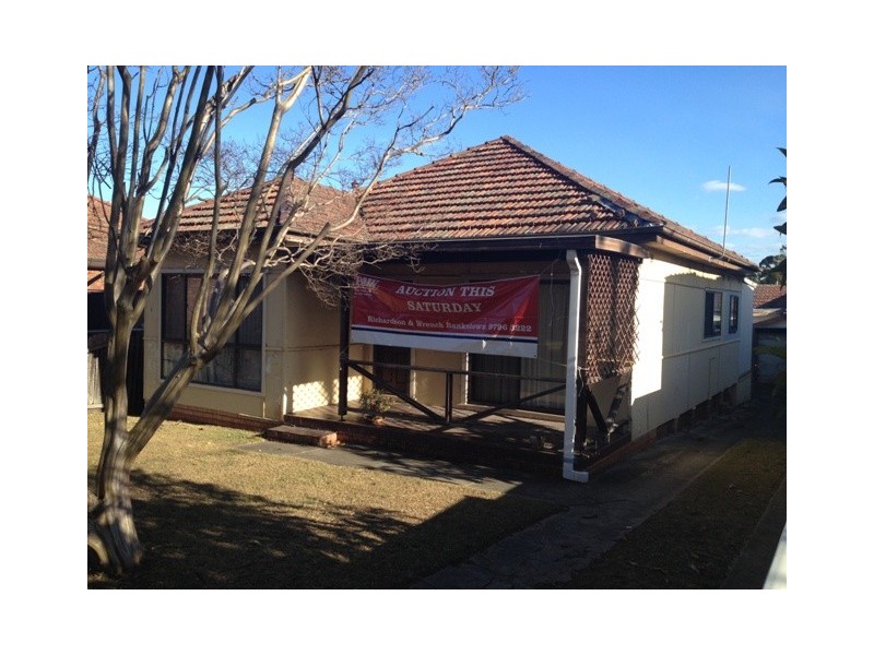 4 Irvine Street, Bankstown NSW 2200