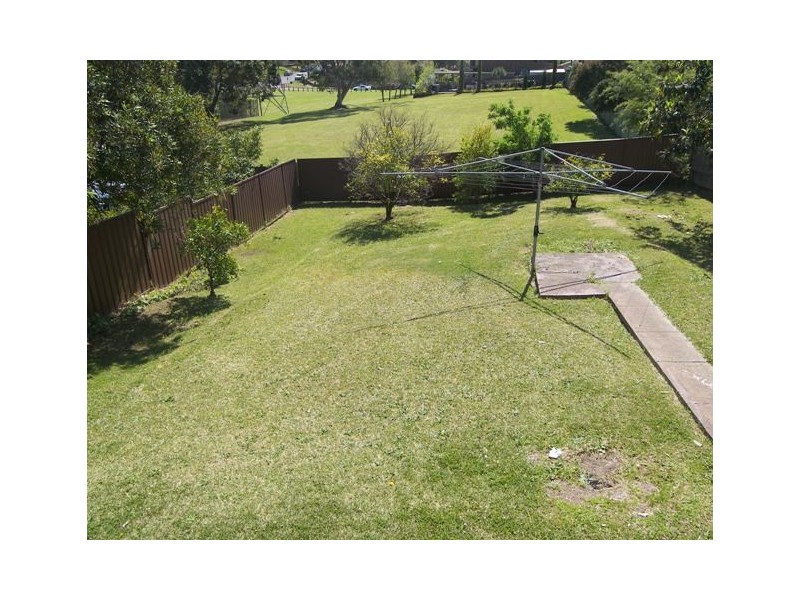 42 Harold Street, Mount Lewis NSW 2190