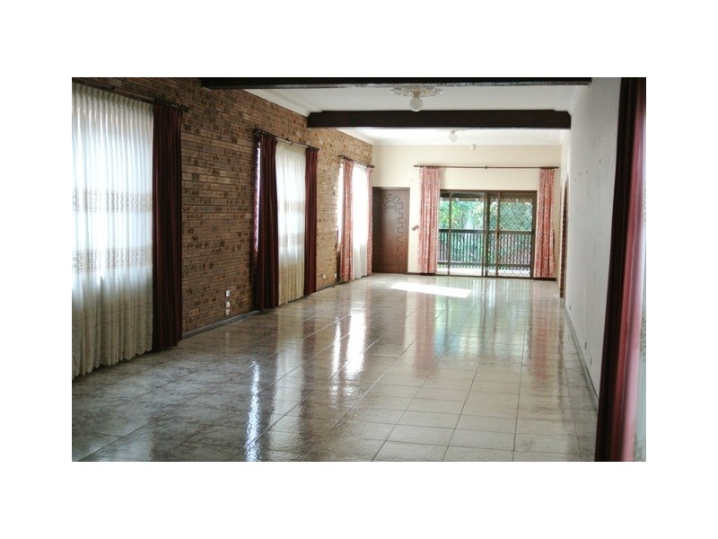 73 Old Kent Road, Greenacre NSW 2190