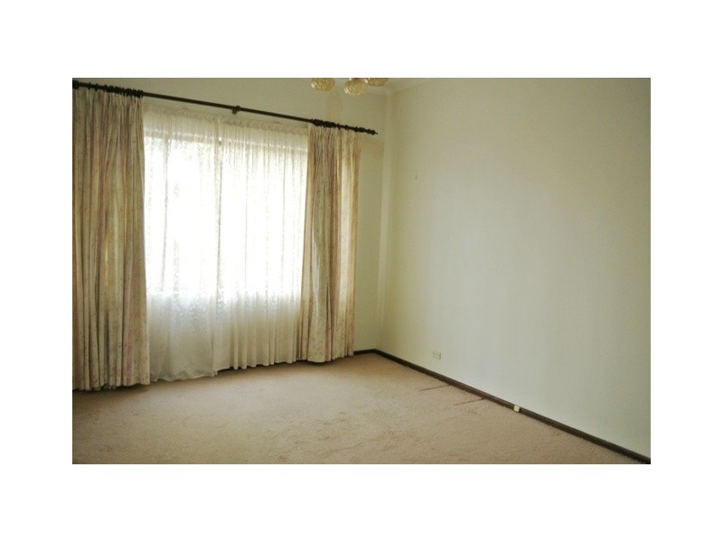 73 Old Kent Road, Greenacre NSW 2190