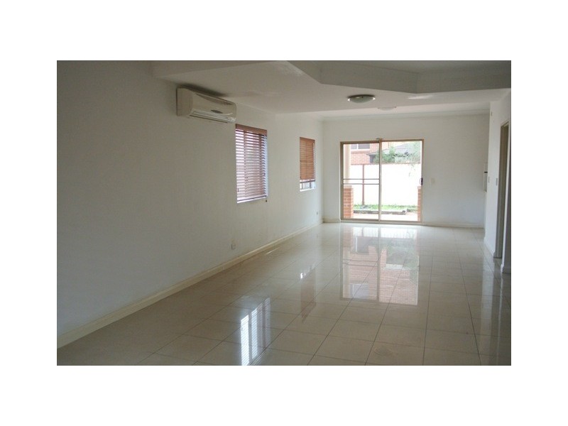 5/3 Highland Avenue, Bankstown NSW 2200