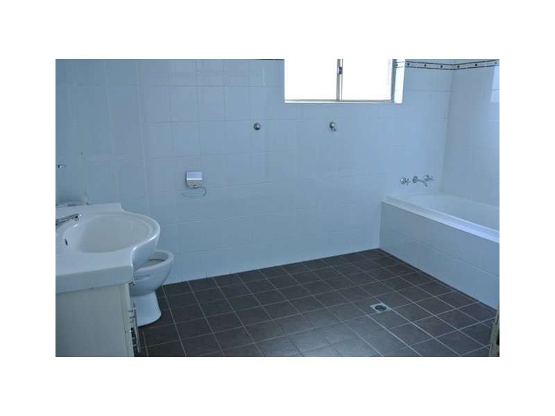 5/3 Highland Avenue, Bankstown NSW 2200