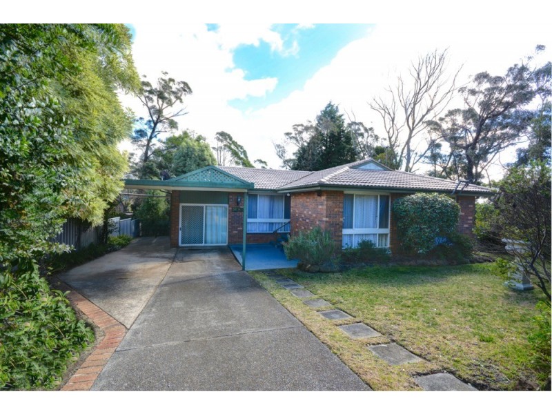 196 Govetts Leap Road, Blackheath NSW 2785