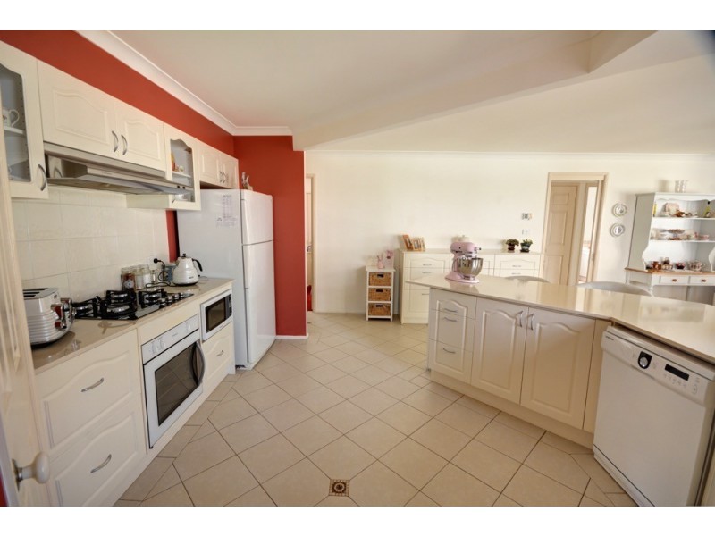 74 Evans Lookout Road, Blackheath NSW 2785