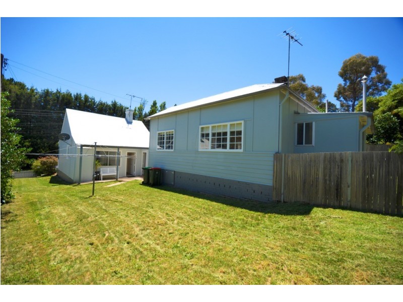 8 and 8A Abbott Street, Blackheath NSW 2785