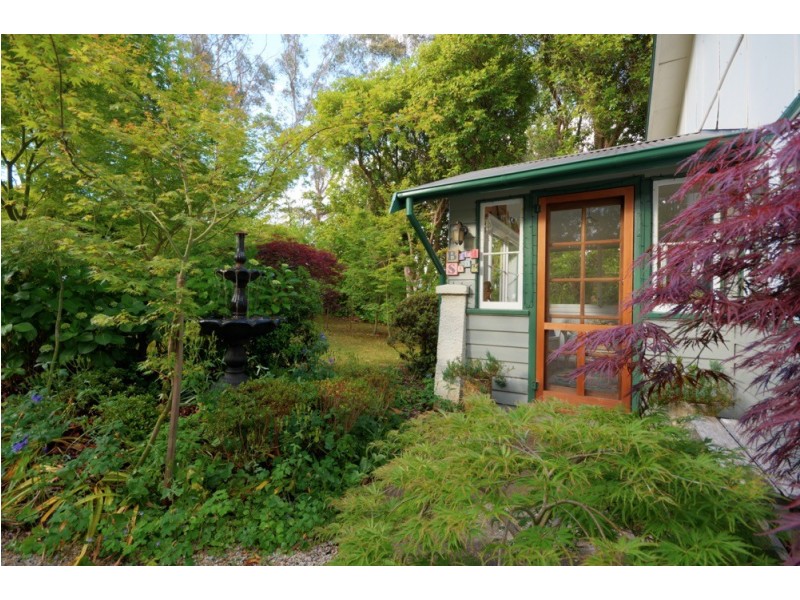 223 Hat Hill Road, Blackheath NSW 2785