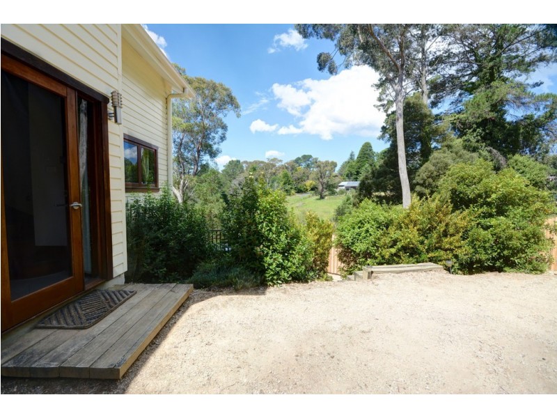 7 Cleopatra Street, Blackheath NSW 2785