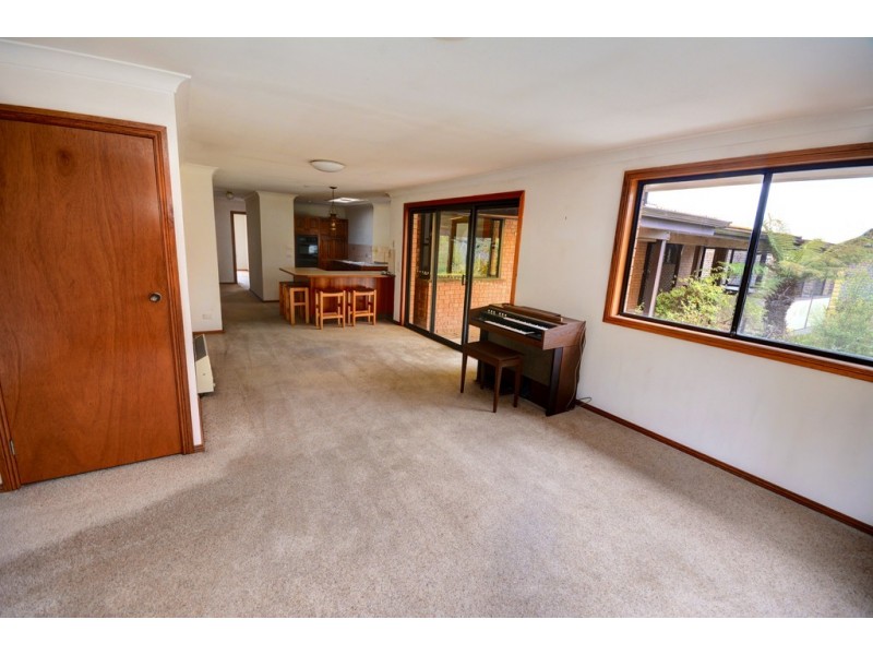 25-27 Sunbeam Avenue, Blackheath NSW 2785