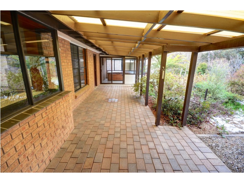 25-27 Sunbeam Avenue, Blackheath NSW 2785