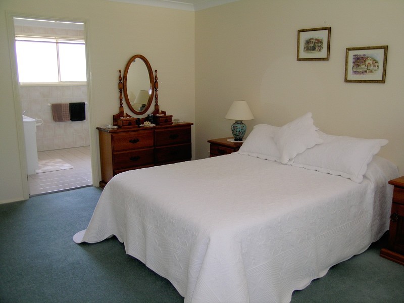 17 Forest Park Road, Blackheath NSW 2785