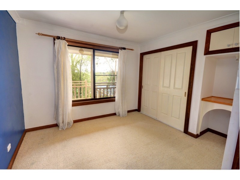 42 Rodriguez Ave, Blackheath NSW 2785