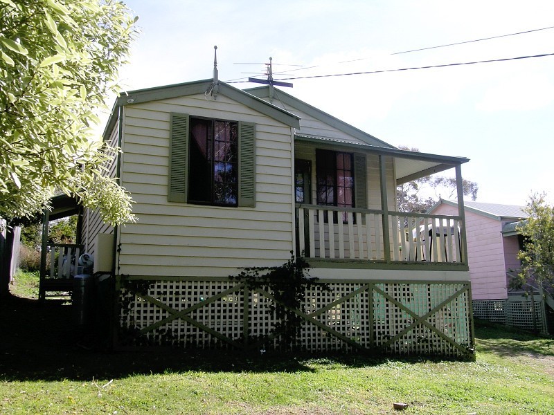 32 Carrington Avenue, Mount Victoria NSW 2786