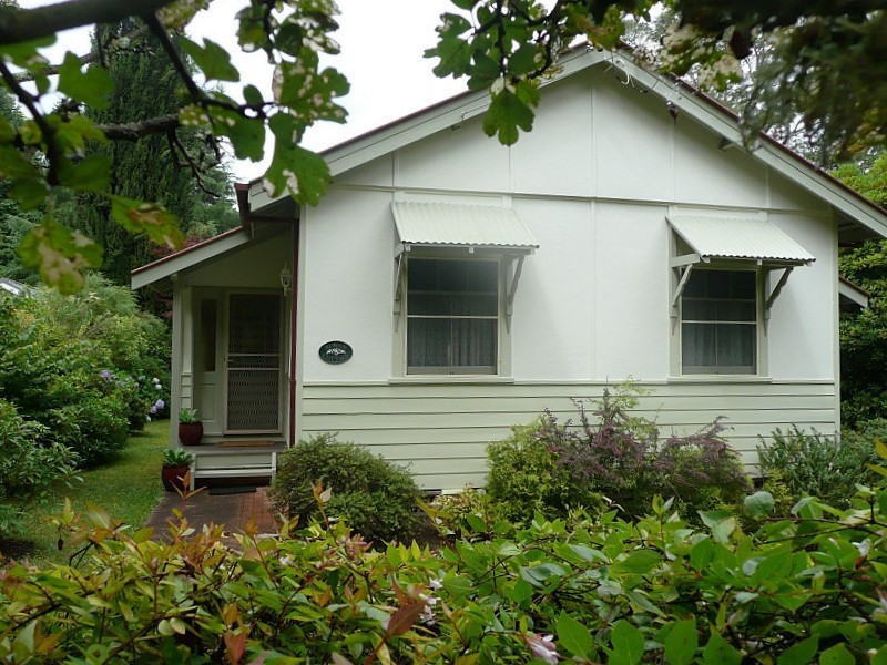 132 Clarence Road, Blackheath NSW 2785