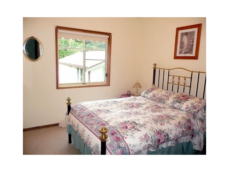 132 Clarence Road, Blackheath NSW 2785