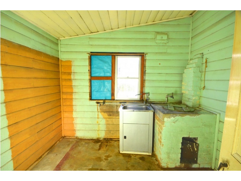 91 Govetts Leap Road, Blackheath NSW 2785