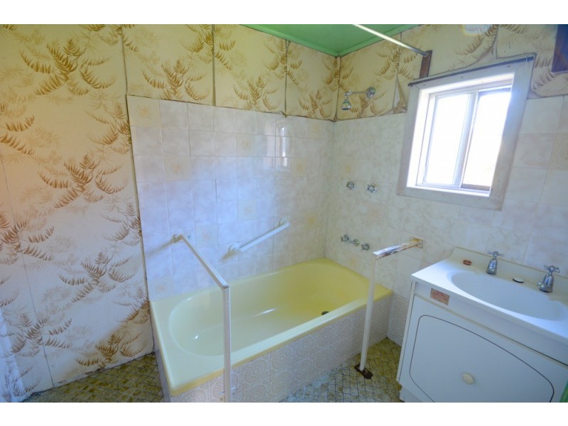 91 Govetts Leap Road, Blackheath NSW 2785