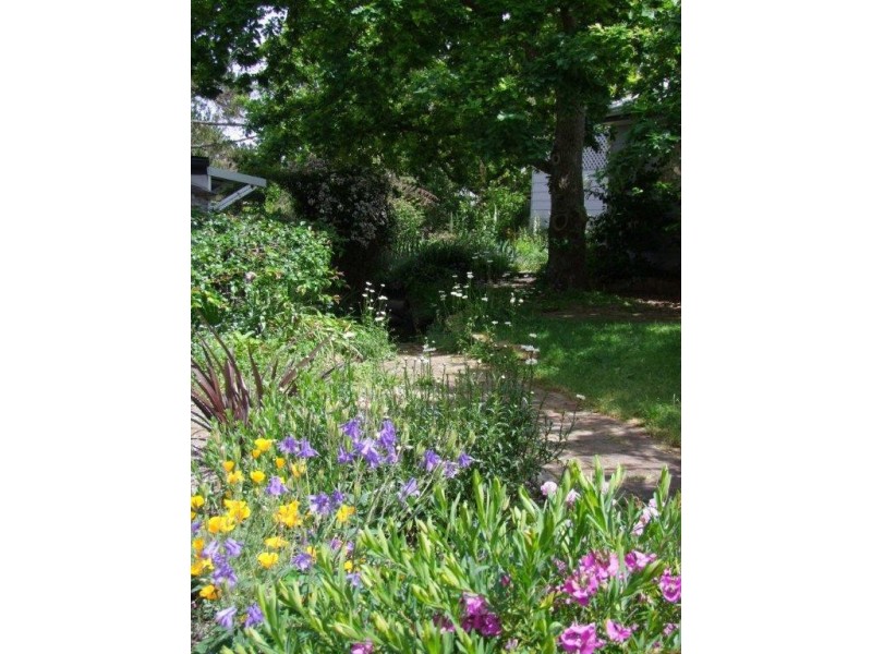 32 St Georges Pde, Mount Victoria NSW 2786