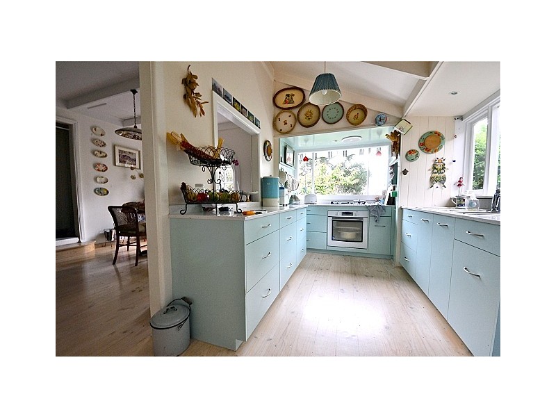 32 St Georges Pde, Mount Victoria NSW 2786