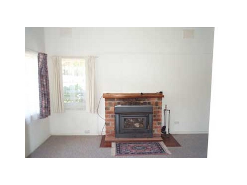 152 Station Street, Blackheath NSW 2785