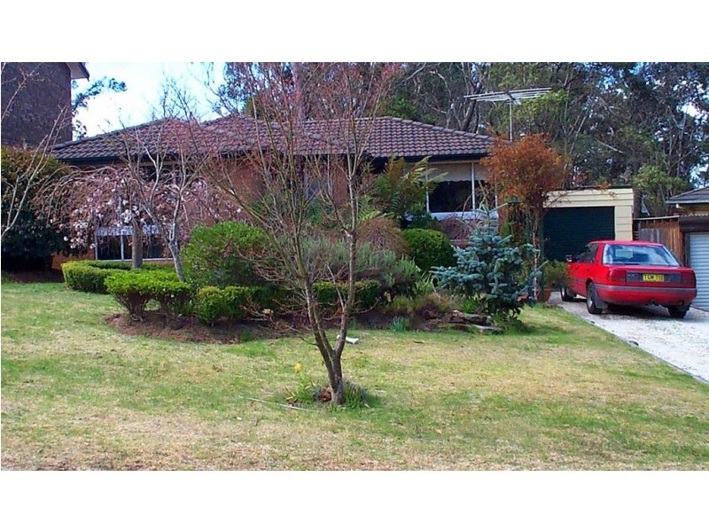 18 Heath St, Blackheath NSW 2785