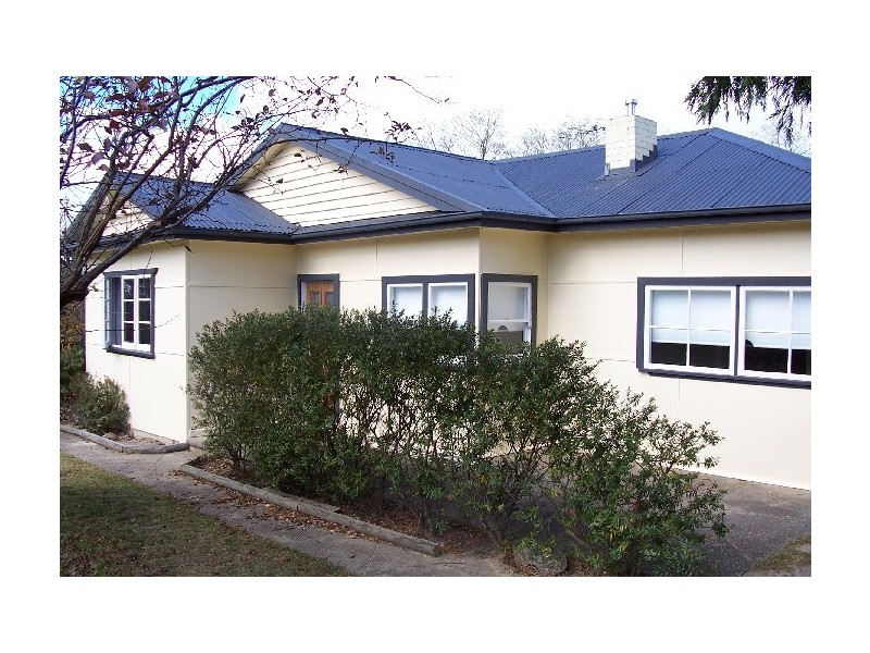 14 Matlock St, Mount Victoria NSW 2786