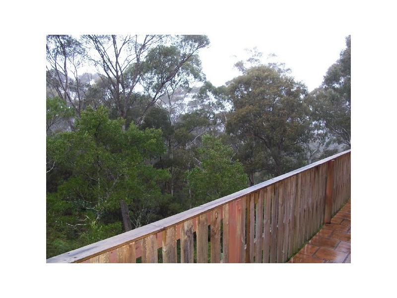 28 Dell St, Blackheath NSW 2785