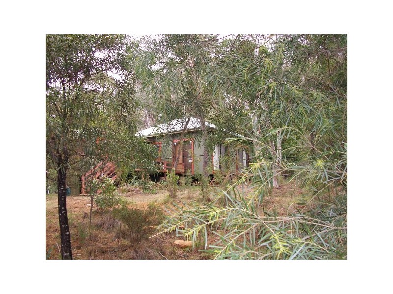 16 Dell St, Blackheath NSW 2785