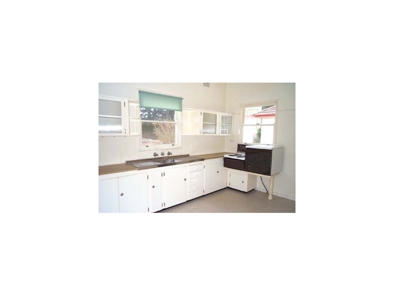 1/14 Inconstant St, Blackheath NSW 2785