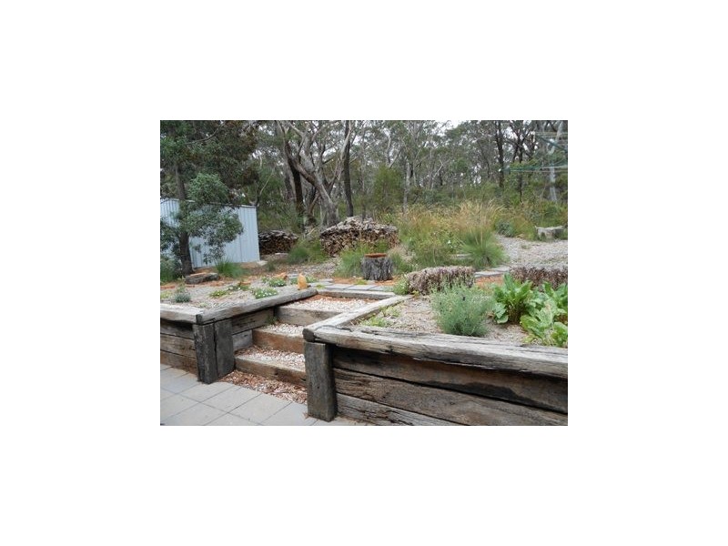 35 Godson Ave, Blackheath NSW 2785