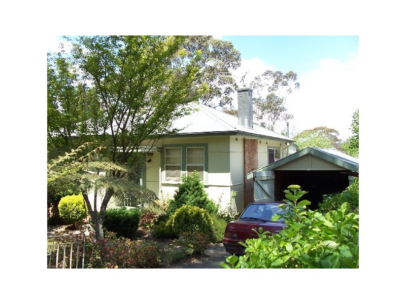 41 Lawrence St, Blackheath NSW 2785