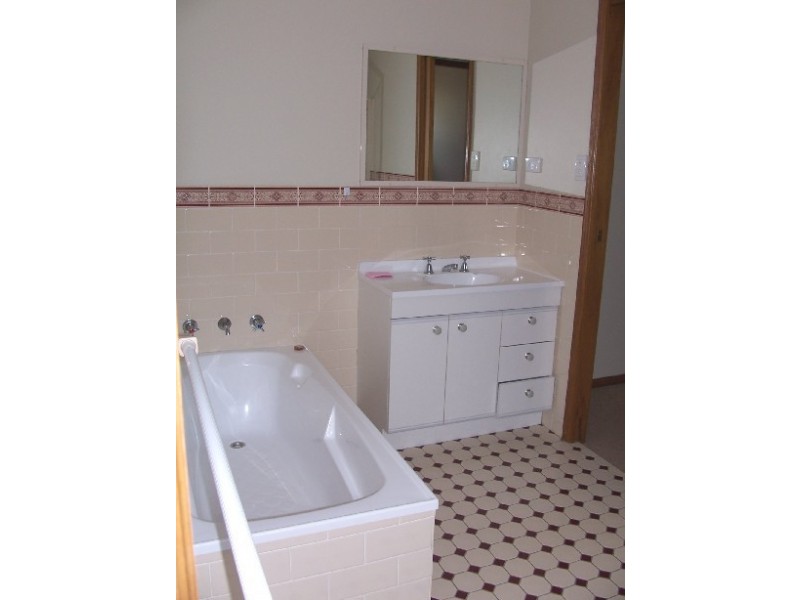 25 Carrington Ave, Mount Victoria NSW 2786