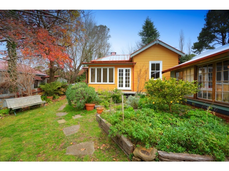 43 Vale Street, Katoomba NSW 2780