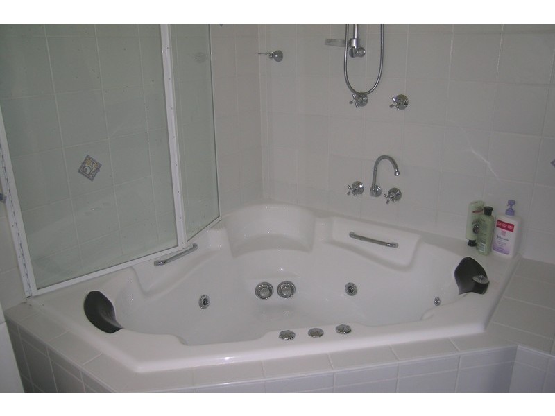 2 Evans Lookout Rd, Blackheath NSW 2785