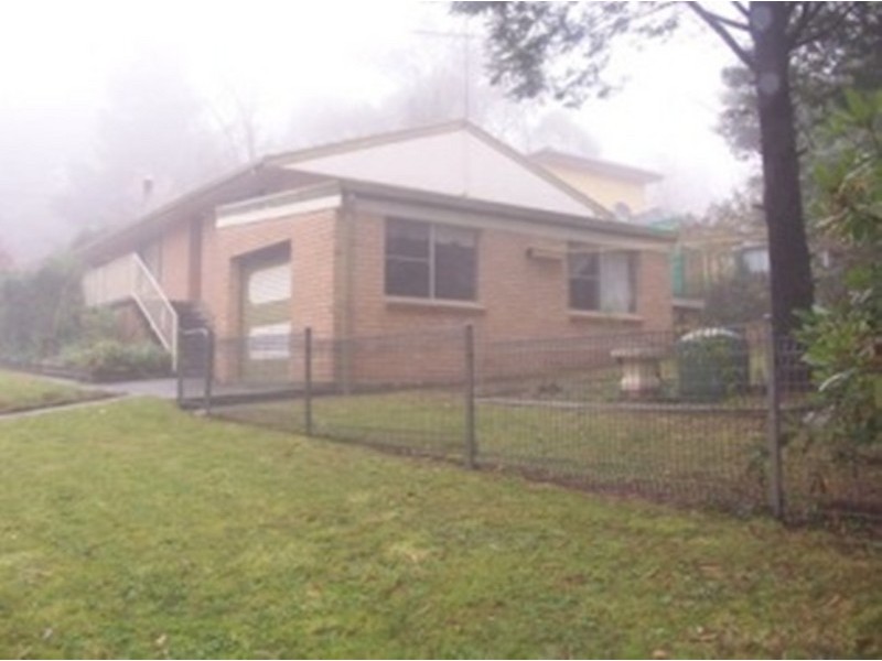 24 Irvine Street, Blackheath NSW 2785