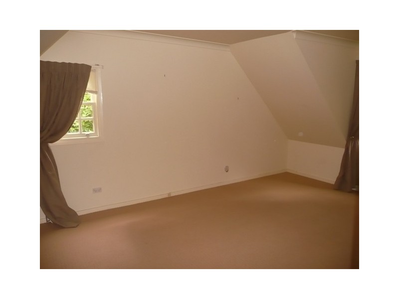 63  Cross st, Blackheath NSW 2785