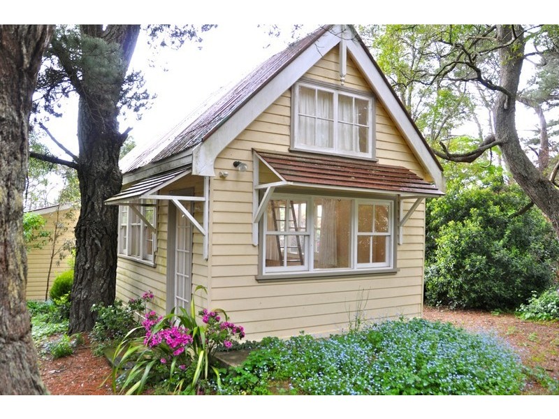 27 Inconstant Street, Blackheath NSW 2785