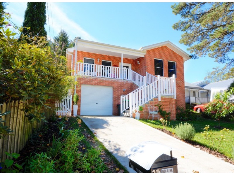 11 Ailsa Street, Mount Victoria NSW 2786