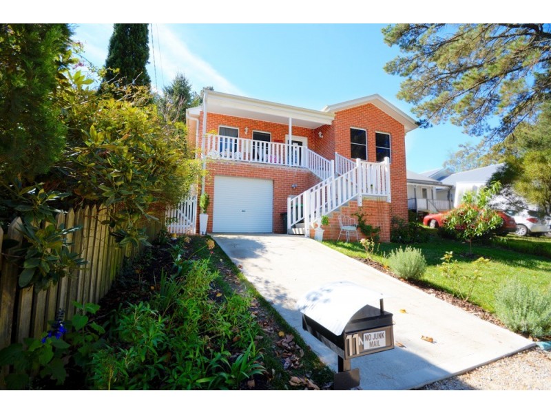 11 Ailsa Street, Mount Victoria NSW 2786