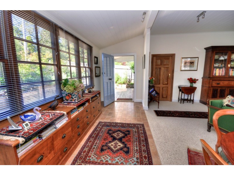 22 Bridges Street, Blackheath NSW 2785