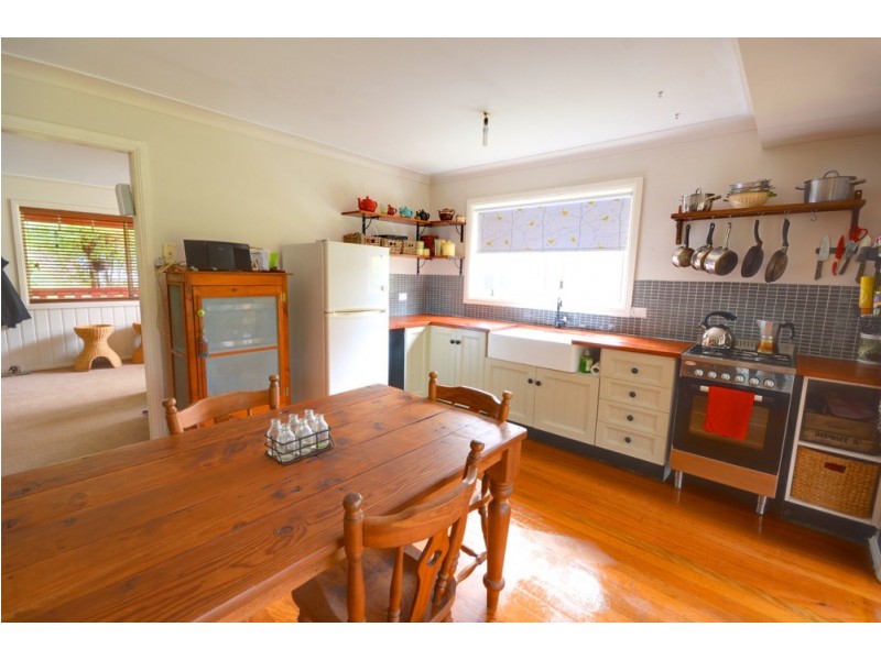 96 Clarence Road, Blackheath NSW 2785