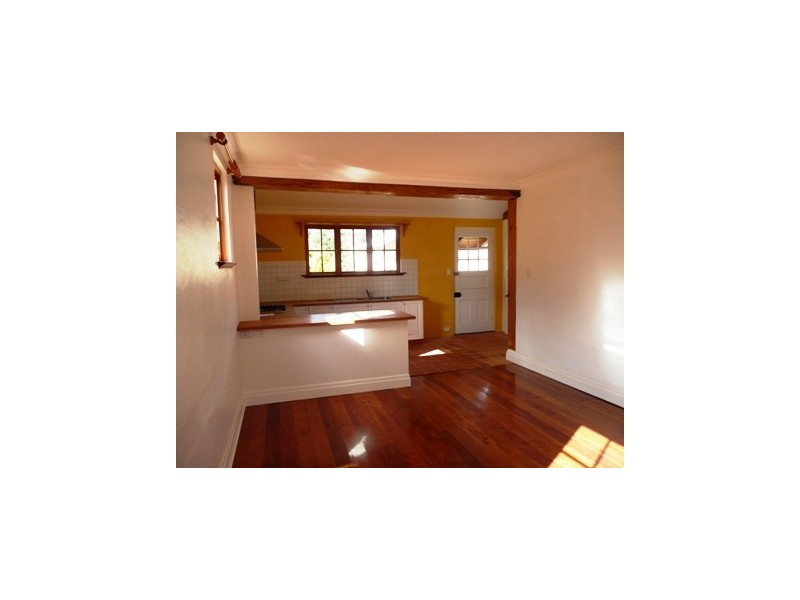28 Railway Parade, Medlow Bath NSW 2780