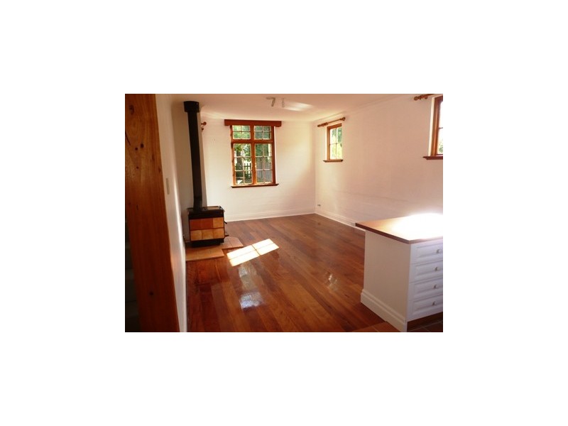 28 Railway Parade, Medlow Bath NSW 2780