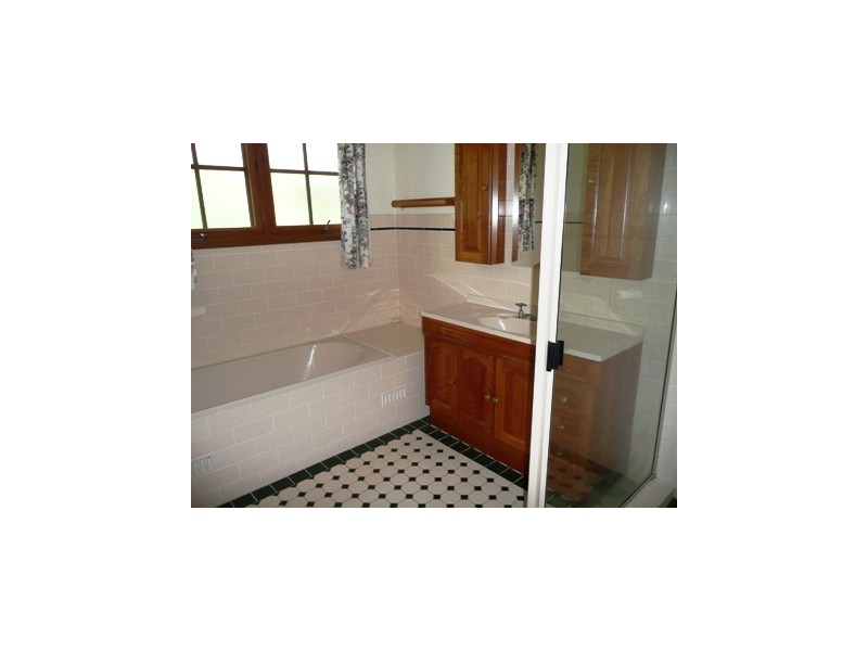 6 Harrison Street, Blackheath NSW 2785