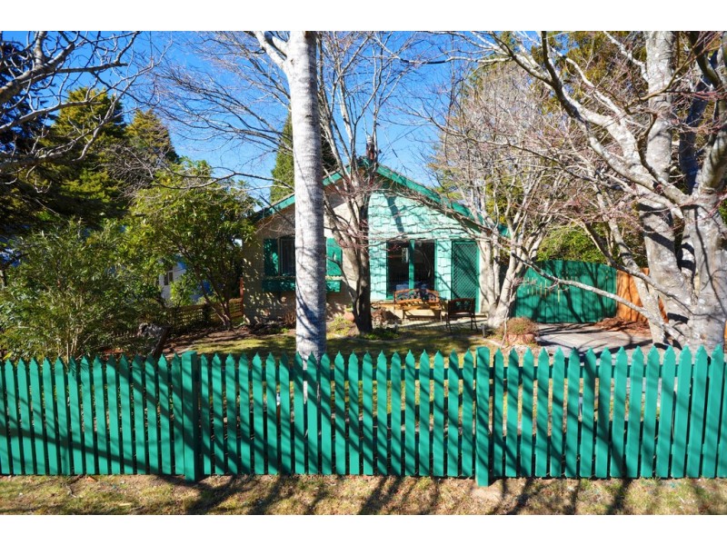 145 Hat Hill Road, Blackheath NSW 2785