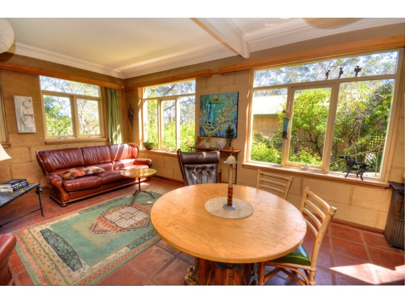 50 St Georges Parade, Mount Victoria NSW 2786