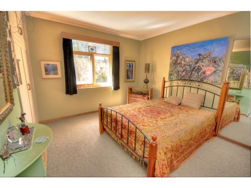 50 St Georges Parade, Mount Victoria NSW 2786