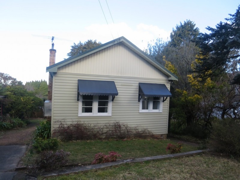 143 Great Western Highway, Blackheath NSW 2785