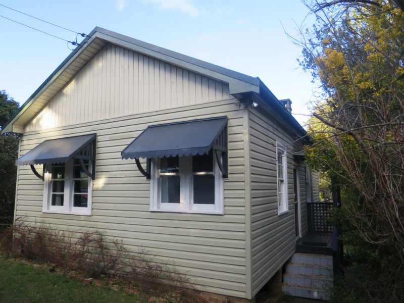 143 Great Western Highway, Blackheath NSW 2785