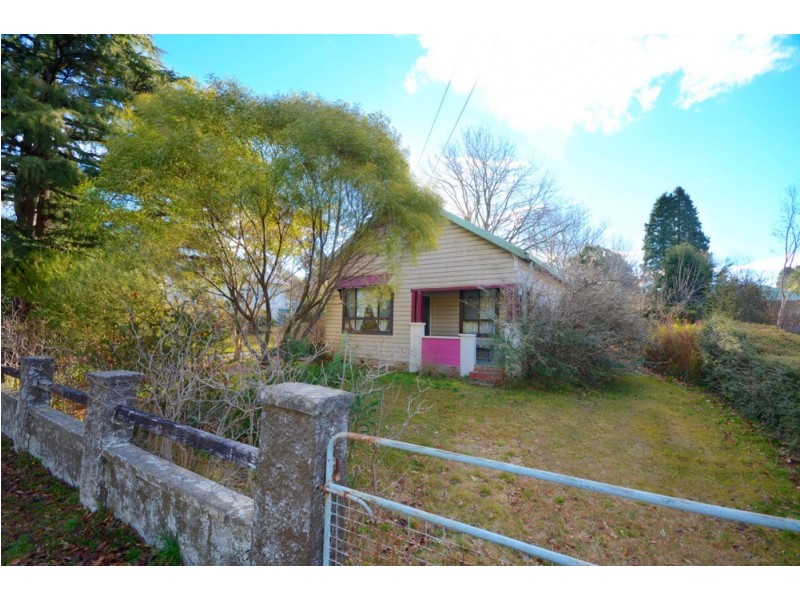 48 Hat Hill Road, Blackheath NSW 2785